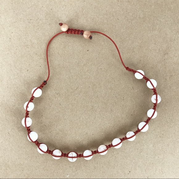 Handmade} Howlite Adjustable Bracelet - Picture 4 of 4